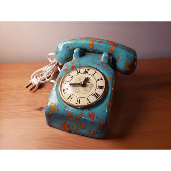 Vintage Mid Century Kitsch 1960’s Ceramic Rotary Phone Electric Analog Clock - Picture 1 of 7